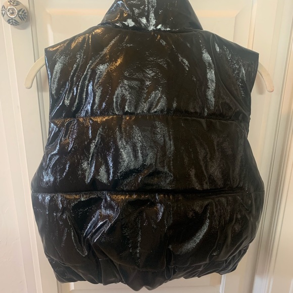 Ambiance Vest NWT - Picture 2 of 2